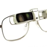 Flip up bioptic telescope glasses