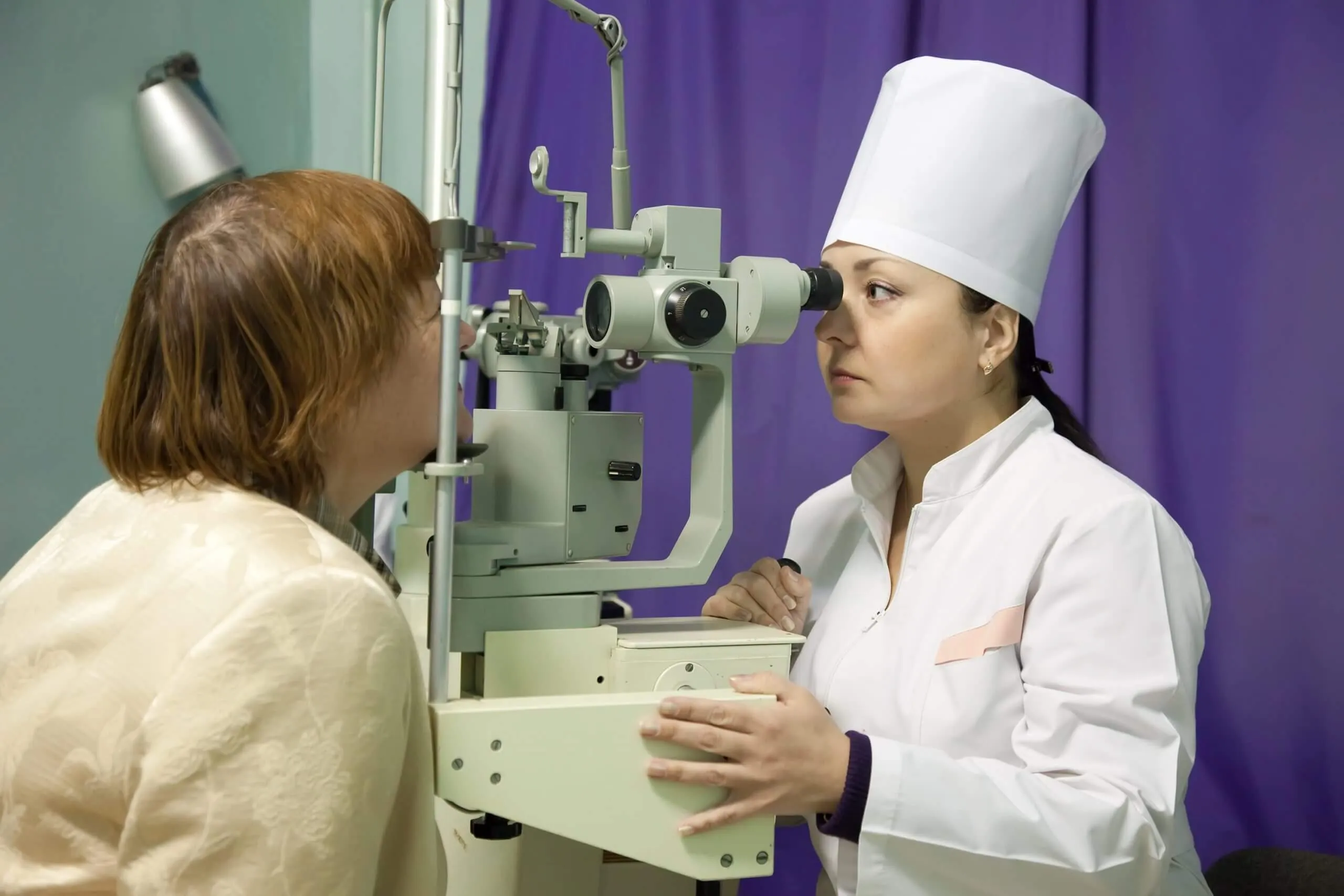 Risk factors that cause macular degeneration