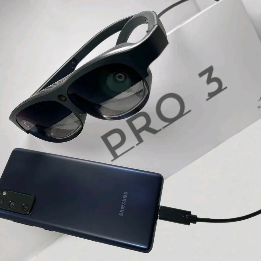 NuEyes Device