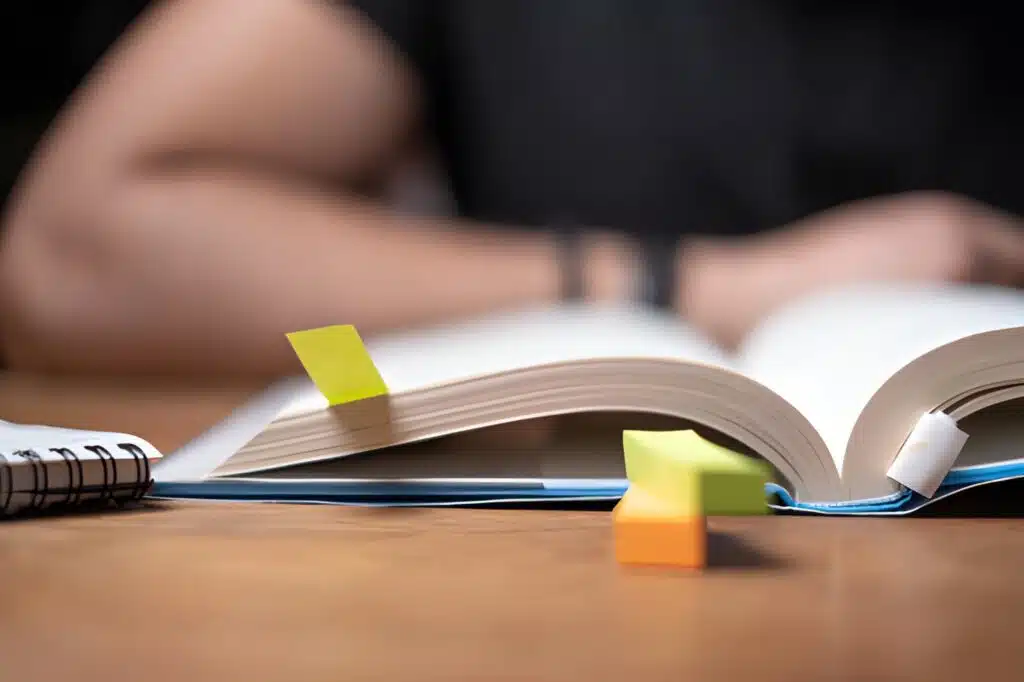 A Guide to Choosing Low Vision Devices for Central Vision Loss